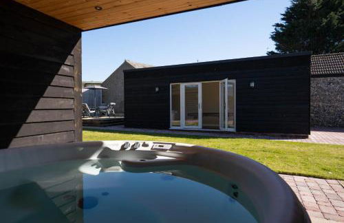 Church Road Retreats - Coral Cottage - Photo 24