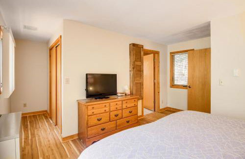 Family Cabin with Private Dock on Caribou Lake! - Foto 13