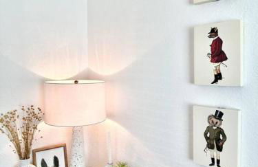 Doxie Cottage Close to WEC Springs and More - Foto 41