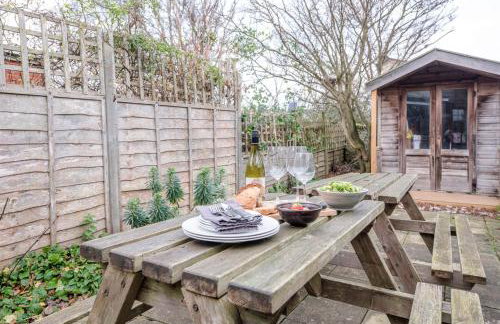 Fen Cottage, Walberswick - Photo 7