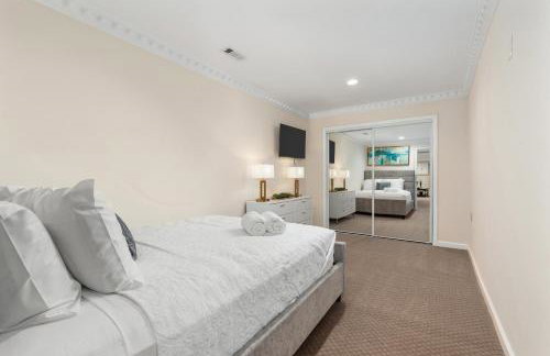 2 BR Serene & Peaceful On 4 Acres, Fairfax-GMU - Lower Level - Foto 22