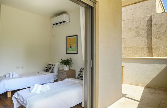 Coastline Family Triplex by Sea N' Rent - Photo 25