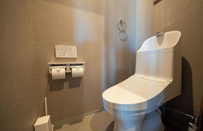 THE CHATEAU - Photo 77