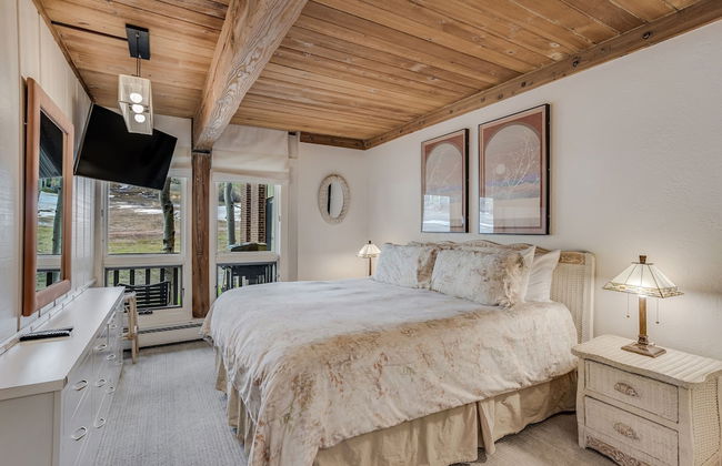 Laurelwood Condominiums - Foto 57