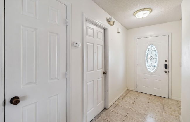 5/3 Vacation Home With a Large Pool Near the Disney Attractions!! - Foto 14