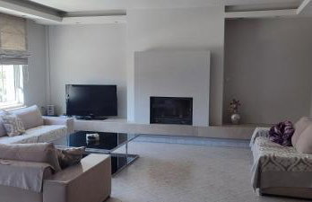 Avenue Luxury Home - Photo 2