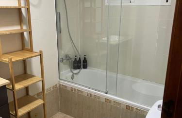 Piso con AC, piscina y pista de pádel y tenis en Águilas - Foto 21