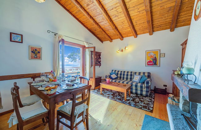 Magic Woodland Escape Lake View - Photo 8