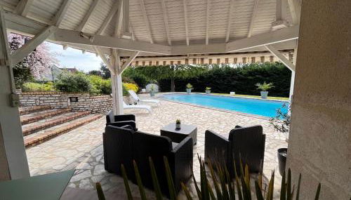 Villa avec piscine à 10 min du circuit des 24h du Mans - Foto 3, Garden view