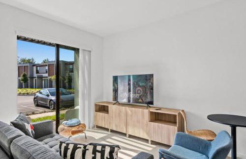 3 Bedroom 3 Bathroom The Hub At Westside Reserve 3300 TT - Foto 7