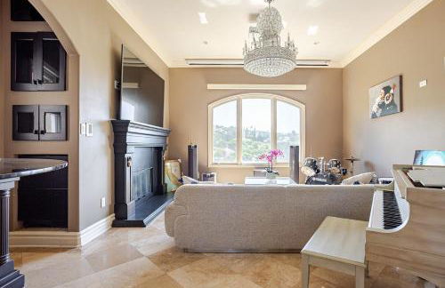 Mansion in the hills near Universal Studios! - Foto 34