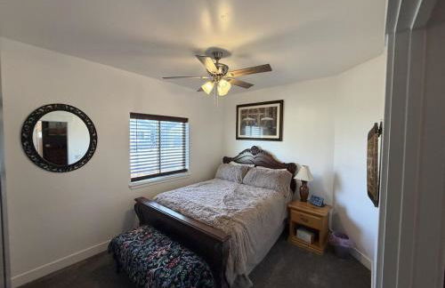 Cozy & Comfy Mountain-View Home Airport 15 min - Foto 37