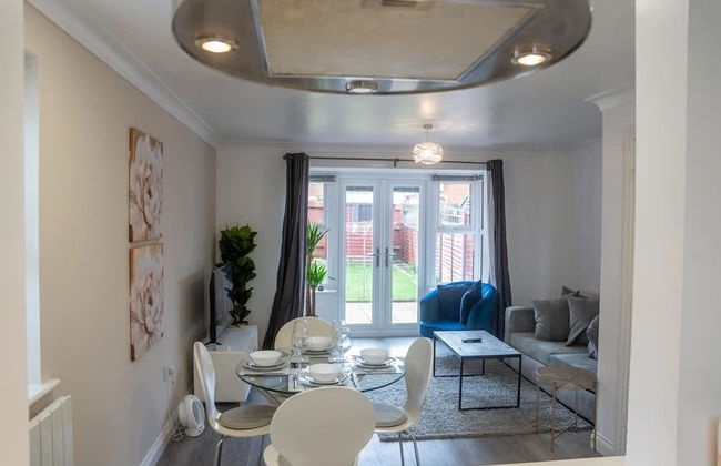 Host Stay Oriel Close - Photo 5