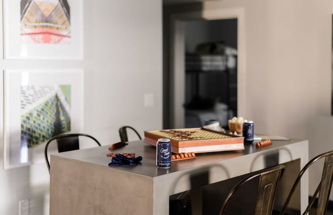 Luna by Avantstay Industrial Artist's Loft in Old Town w/ Billiards - Foto 13