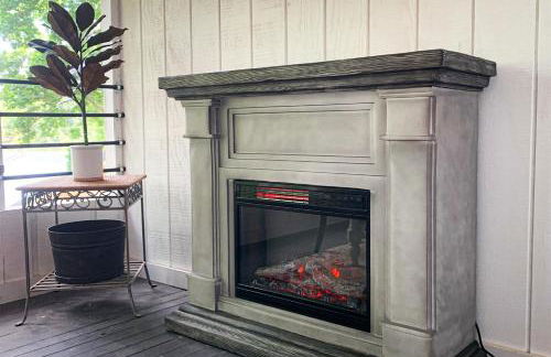 French Country Cottage Dock & Screened Porch - Photo 5