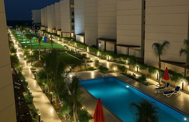 Discover Tranquility by the Sea at Porto Said Resort - Foto 14