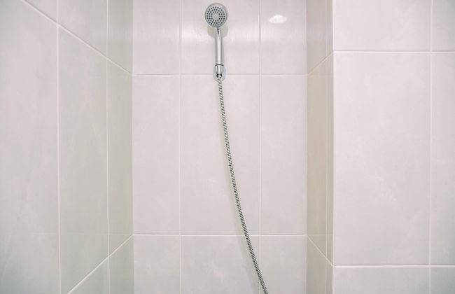 Nice And Cozy Studio At Evenciio Apartment - Foto 12