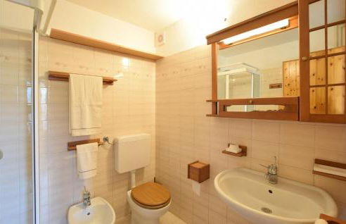 Awesome Home In Sovramonte With Wifi - Foto 28