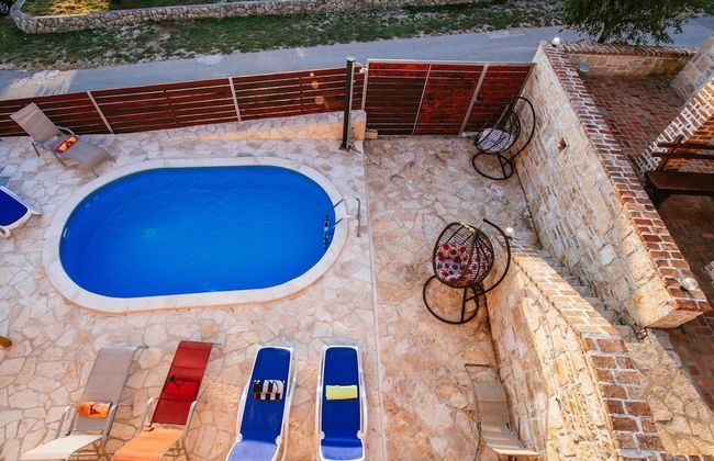 Holiday Home in Jasenice With Garden - Foto 25