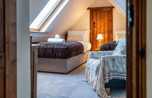 The Threshing Barn - Stunning 5 Bedroom Retreat! - Foto 78