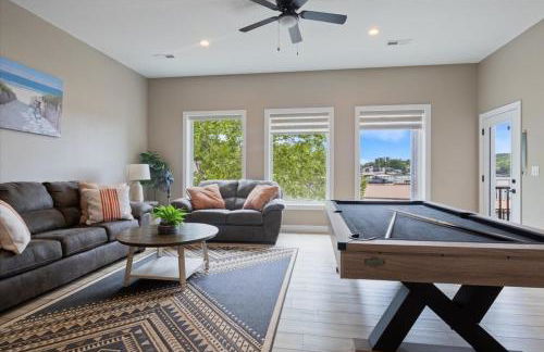 Luxury Home on Cove with Boat Slips, Waterslides, and Jump Deck - Foto 60