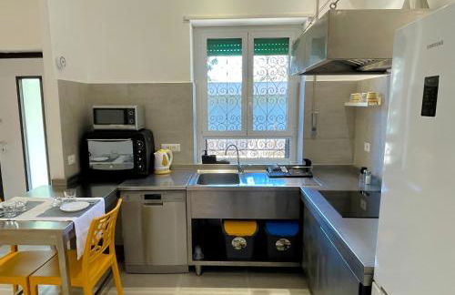 K-FOFO Apartment - Steps from Anzio Station, Beach & Town Center - Photo 13