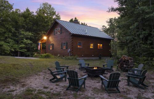 Lakefront Log Cabin on 2 acres - Photo 4