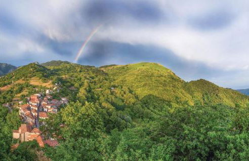 Awesome Home In Montefegatesi With Wifi - Foto 19