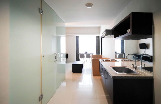 Cozy Stay 2Br At The Square Surabaya Apartment - Foto 7