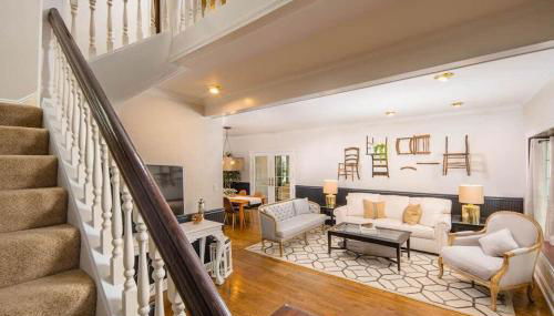 Urban Farmstead Family Retreat - Game Barn - Foto 4