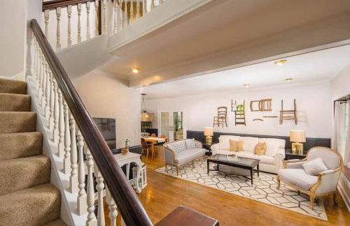 Urban Farmstead Family Retreat - Game Barn - Foto 4