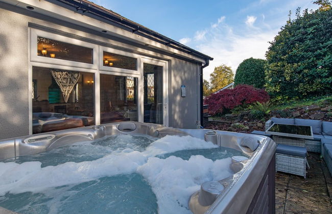 Hazelglade Cottage - Hot Tub, Games Room, Pet Friendly - Photo 59