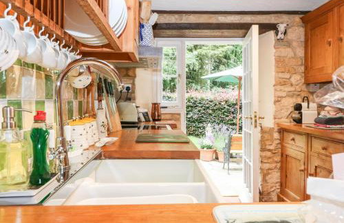 Hadcroft Cottage - Photo 8