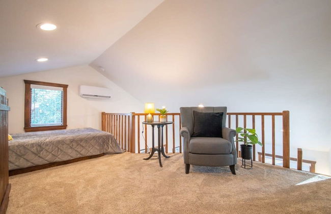 The Goldfinch Cabin 15 MIN to Magnolia Baylor - Foto 11