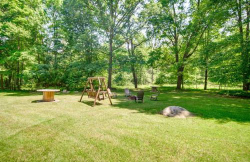 Pet-Friendly Espyville Home with Yard and Fire Pit! - Foto 23