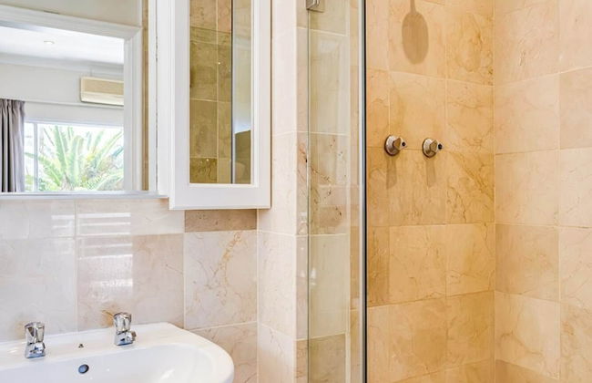 Classic Charm Meets Modern Comfort at Atlantic Pearl - Foto 10