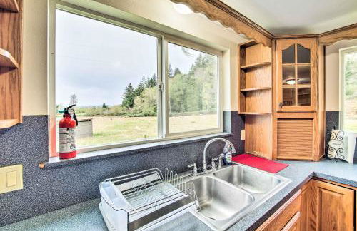 Quaint Coquille Getaway Near Beaches and Parks! - Foto 16