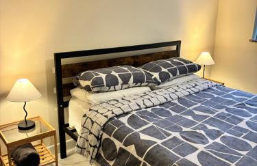 Castell Cottages Central with Parking - Foto 4