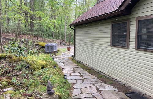 Peaceful Seasonal Wooded Cottage close to everything - Foto 43