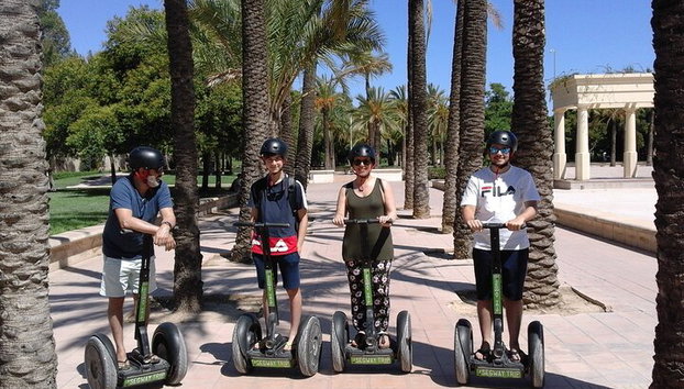 Experiencia completa en Segway Valencia : Centro Histórico & Jardines - Foto 4