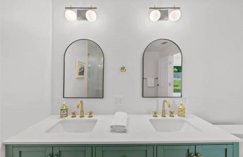 Backyard Games, Fire Pit, Heated Pool, Near Beach - Foto 61