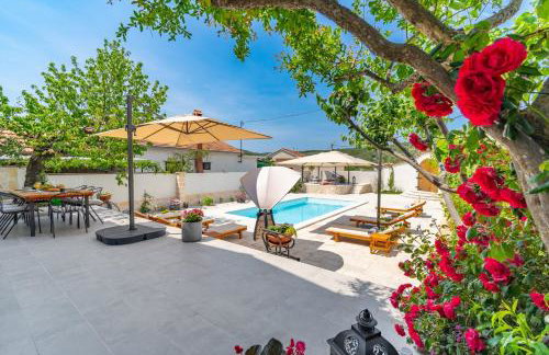 Villa Little Paradise with a private pool, 4 bedrooms, 2 living areas, 3km from the beach in Marina - Foto 10