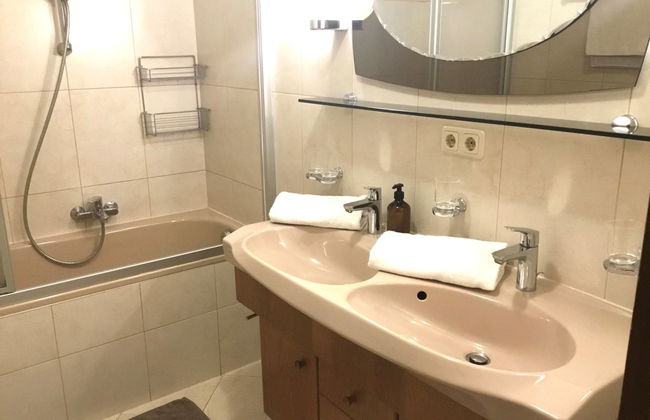 Burg Biedenegg mit Schlosscafé - Photo 34