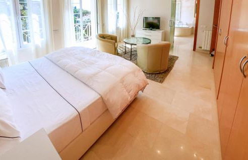 5 Bedroom Amazing Home In Cabrils - Foto 28