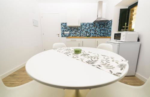 Apartamentos turísticos Praia de Seselle, terraza y jardín a un paso de la playa - Foto 14