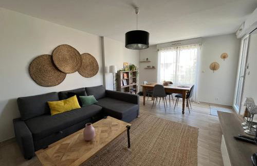 Charmant appartement ensoleillé-Terrasse - PARKING Gratuit - Isle sur la Sorgue - Photo 1