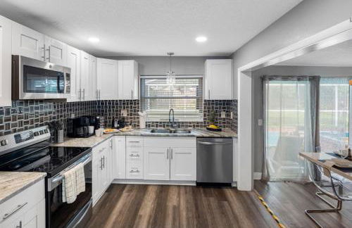 Pool Hot Tub Massage Chair Free EV Charger 5 Mins to Beaches! - Foto 16