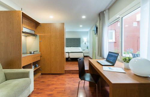 Senator Barcelona Apartments - Photo 54