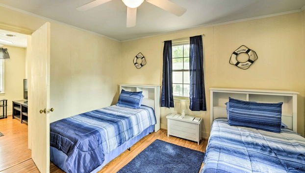 Charming Beaufort Getaway: Walk to the Waterfront - Foto 2, Interni