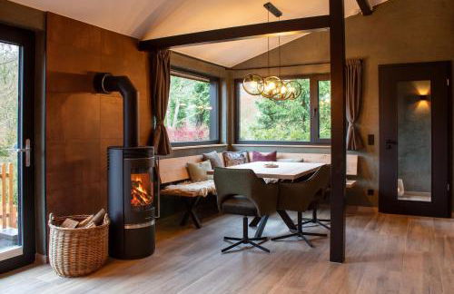 Ferienhaus 1000 Berge Winterberg Kamin & Whirlpool - Foto 4